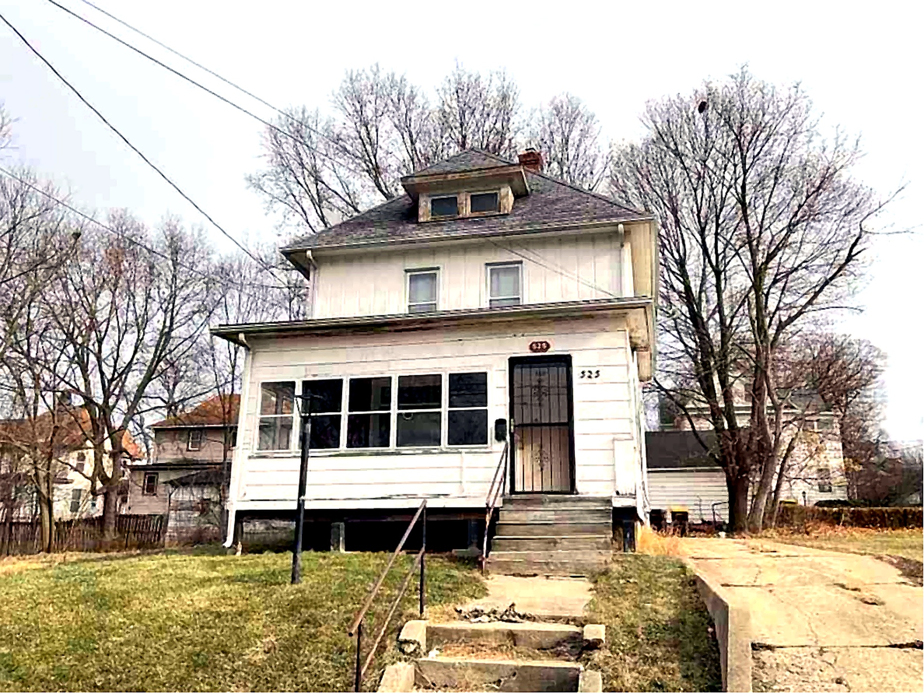 525 S State Ave