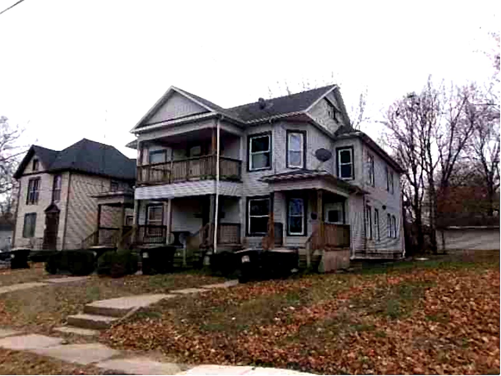 311 E Pleasant St